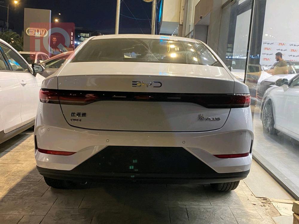 بی وای دی Qin Plus